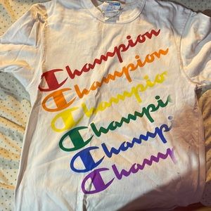 White Champion T-Shirt Size Small in Mens
